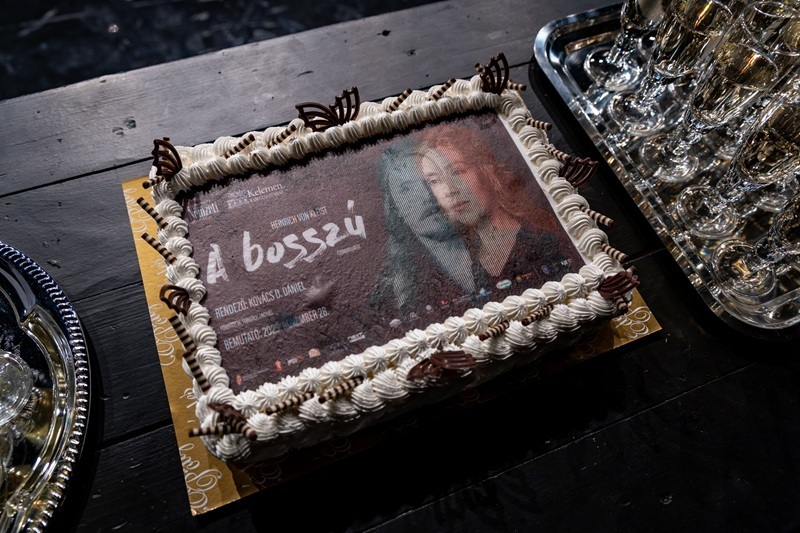 Köszönjük a finom tortát az Édes Pöttynek!