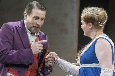 Kardos M. Róbert, Tóth Tünde - © theater.hu - Ilovszky  Béla