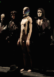 © theater.hu - Nyikos Tícia