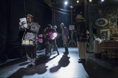 Jelenet az előadásból - © theater.hu - Ilovszky  Béla