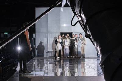 Jelenet az előadásból - © theater.hu - Ilovszky  Béla