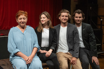 Lőkös Ildikó, Mosolygó Sára, Gloviczki Bernát, Lelkes Botond - © theater.hu - Ilovszky  Béla