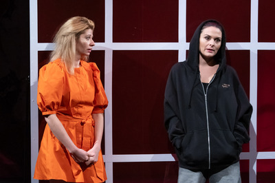 Kerkay Rita, Decsi Edit - © theater.hu - Ilovszky  Béla