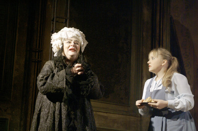Béres Ilona, Jankovics Anna - © theater.hu - Ilovszky  Béla