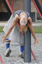 Hold- udvar Hold- udvar