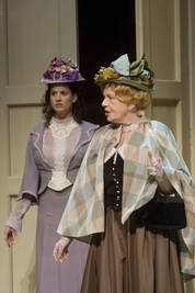 Mihályi Orsolya, Gyöngyössy Katalin - © theater.hu - Ilovszky  Béla