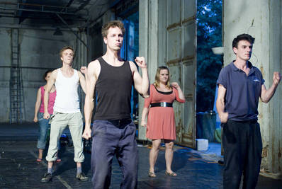Jelenet az előadásból - © theater.hu - Ilovszky  Béla
