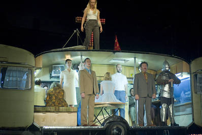 Jelenet az előadásból - © theater.hu - Ilovszky  Béla