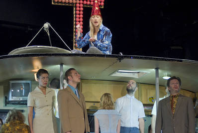 Jelenet az előadásból - © theater.hu - Ilovszky  Béla