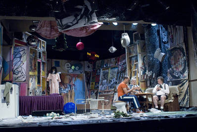 Jelenet az előadásból - © theater.hu - Ilovszky  Béla