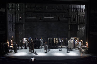 Jelenet az előadásból - © theater.hu - Ilovszky  Béla