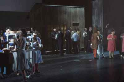Jelenet az előadásból - © theater.hu - Ilovszky  Béla