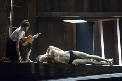 Móga Piroska, Rétfalvi Tamás - © theater.hu - Ilovszky  Béla