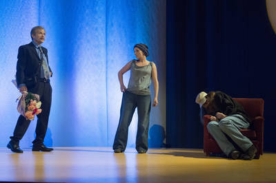 Pintér Béla, Roszik Hella, Friedenthal Zoltán - © theater.hu - Ilovszky  Béla
