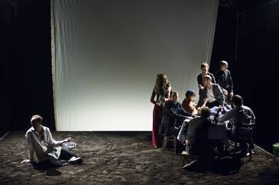 Jelenet az előadásból - © theater.hu - Ilovszky  Béla
