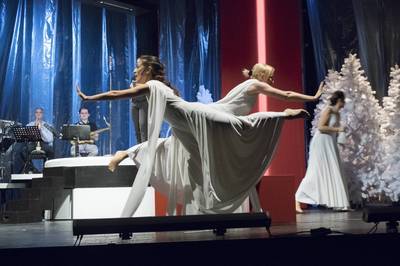 Jelenet az előadásból - © theater.hu - Ilovszky  Béla