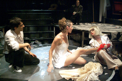 Nagypál Gábor, Szorcsik Kriszta, Mezei Kinga - © theater.hu - Ilovszky  Béla