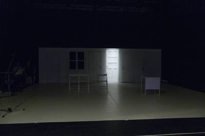 Az előadás díszlete - © theater.hu - Ilovszky  Béla