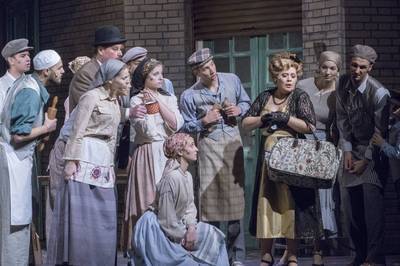 Jelenet az előadásból - © theater.hu - Ilovszky  Béla