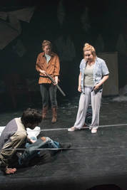 Baki Dániel, Bata Éva, Rainer-Micsinyei Nóra - © theater.hu - Ilovszky  Béla