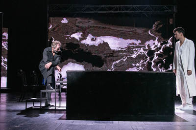 Jelenet az előadásból - © theater.hu - Ilovszky  Béla