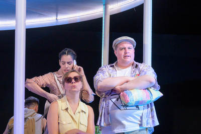 Gombó Viola Lotti, Járó Zsuzsa, Takács Zalán - © theater.hu - Ilovszky  Béla