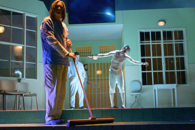 Jelenet az előadásból - © theater.hu - Ilovszky  Béla