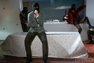 Jelenet az előadásól - © theater.hu - Ilovszky  Béla