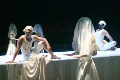 Jelenet az előadásból - © theater.hu - Ilovszky  Béla