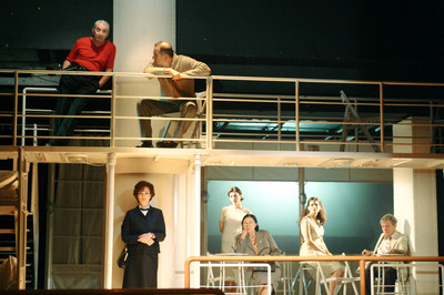 Jelenet az előadásból - © theater.hu - Ilovszky  Béla