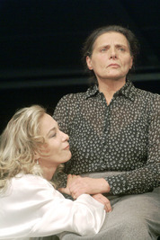 Fullajtár Andrea, Lázár Kati - © theater.hu - Ilovszky  Béla