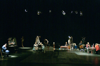 Jelenet az előadásból - © theater.hu - Ilovszky  Béla