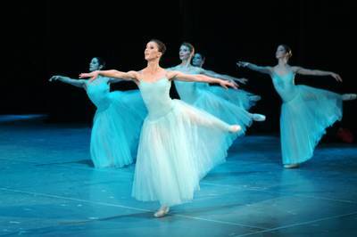 Jelenet az előadásból - © theater.hu - Ilovszky  Béla
