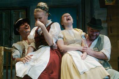Tóth Tibor, Szvrcsek Anita, Szoták Andrea, Fabó Tibor - © theater.hu - Ilovszky  Béla